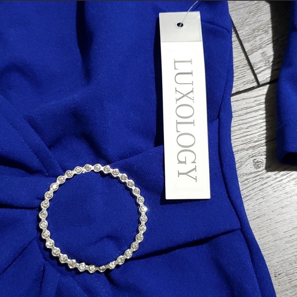Luxology Women's Textured Faux-Wrap Rhinestone Buckle Dress MED (8-10) NWT(D013) - Picture 2 of 4